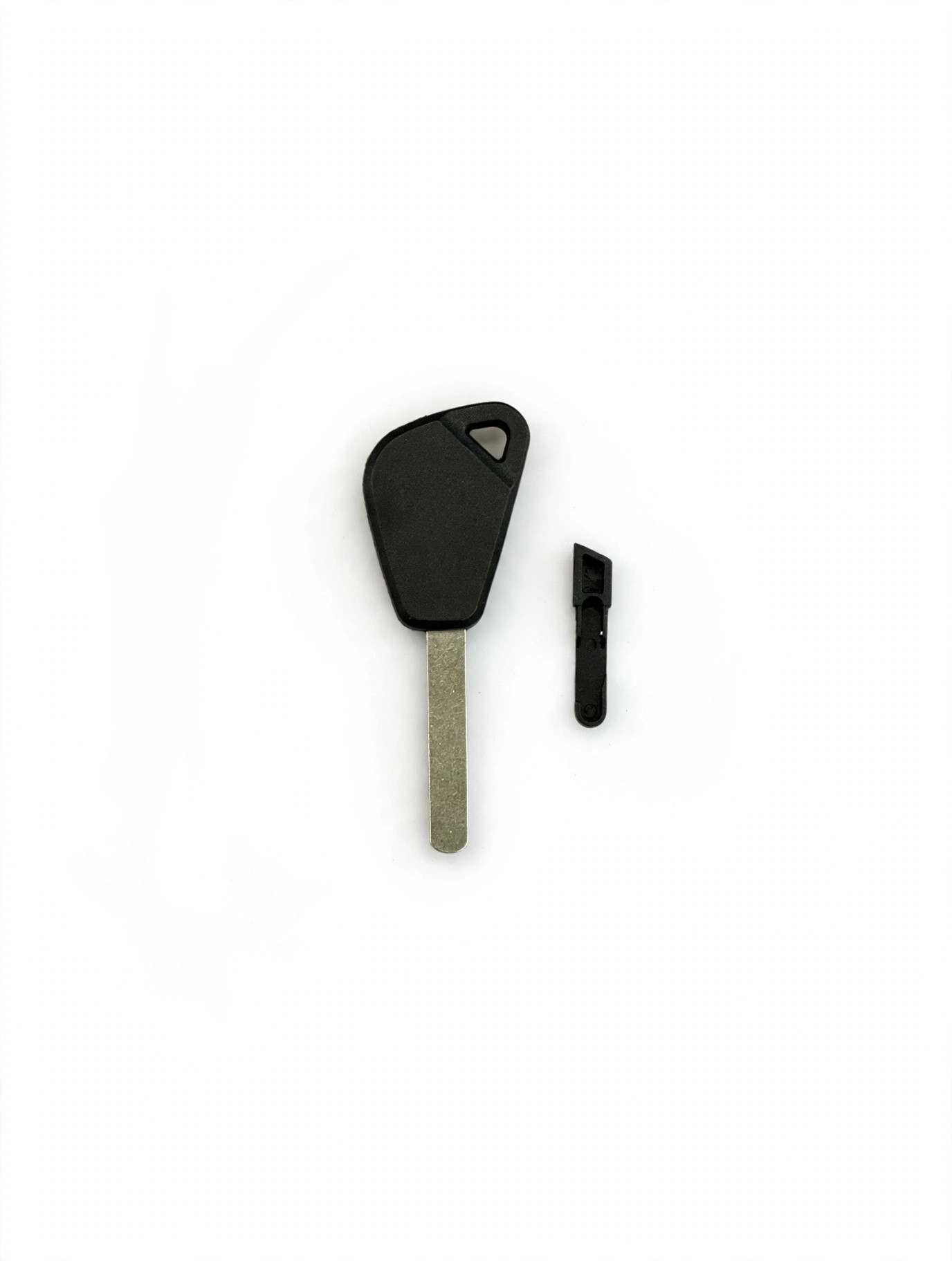 Subaru Key Shell DAT17 (Uncut, No Chip) view 2
